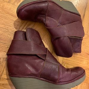 Fly London ankle boots, purple! sz 38
